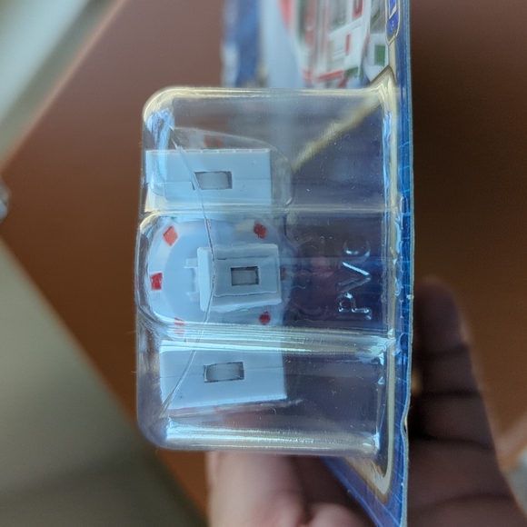 Star Wars R2-H15 Droid Factory Holiday Figure - Picture 7 of 7